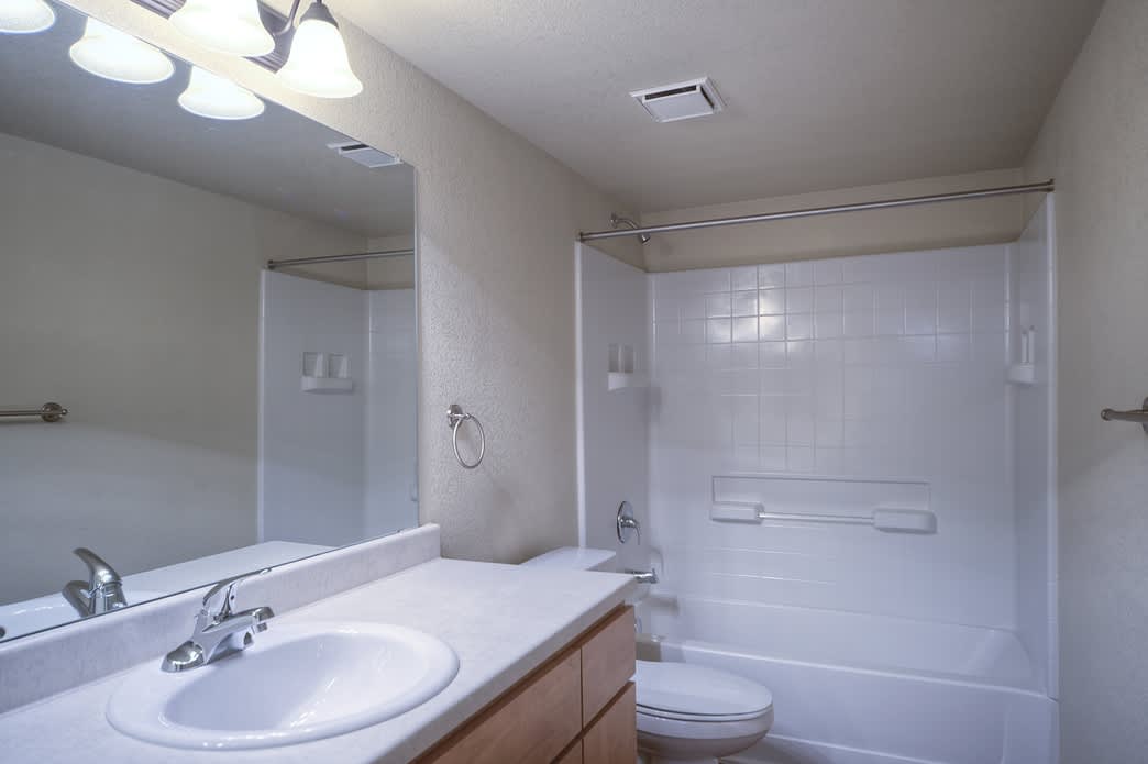 West Eleventh – photo 4