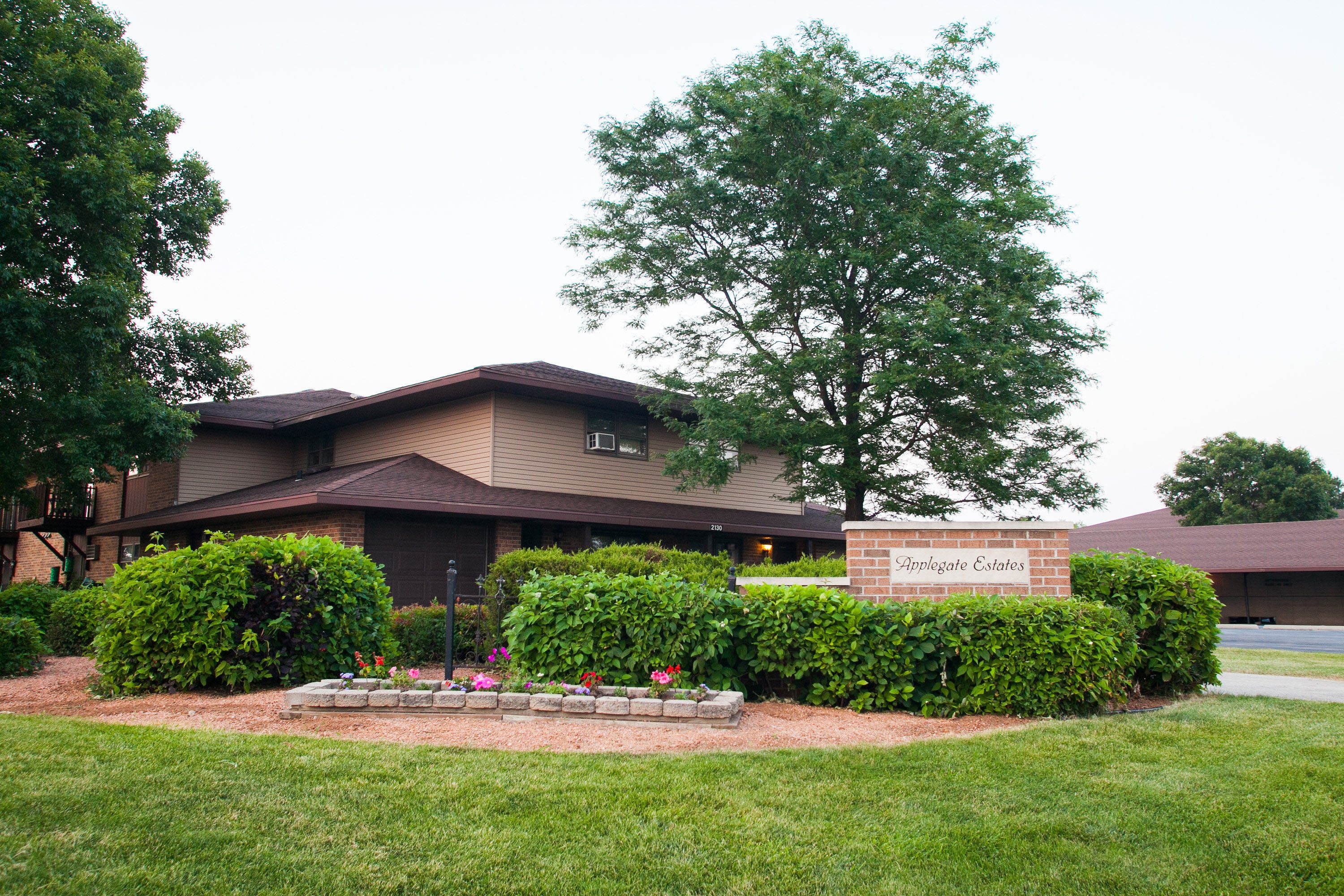 Applegate Apartments – photo 5