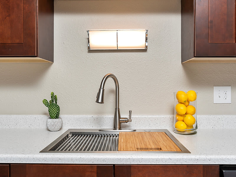 Chestnut Hills Apartments – photo 1
