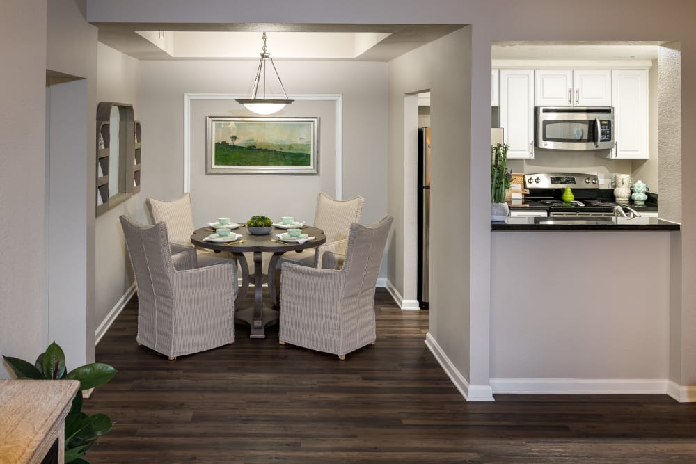 Nantucket Apartments – photo 3