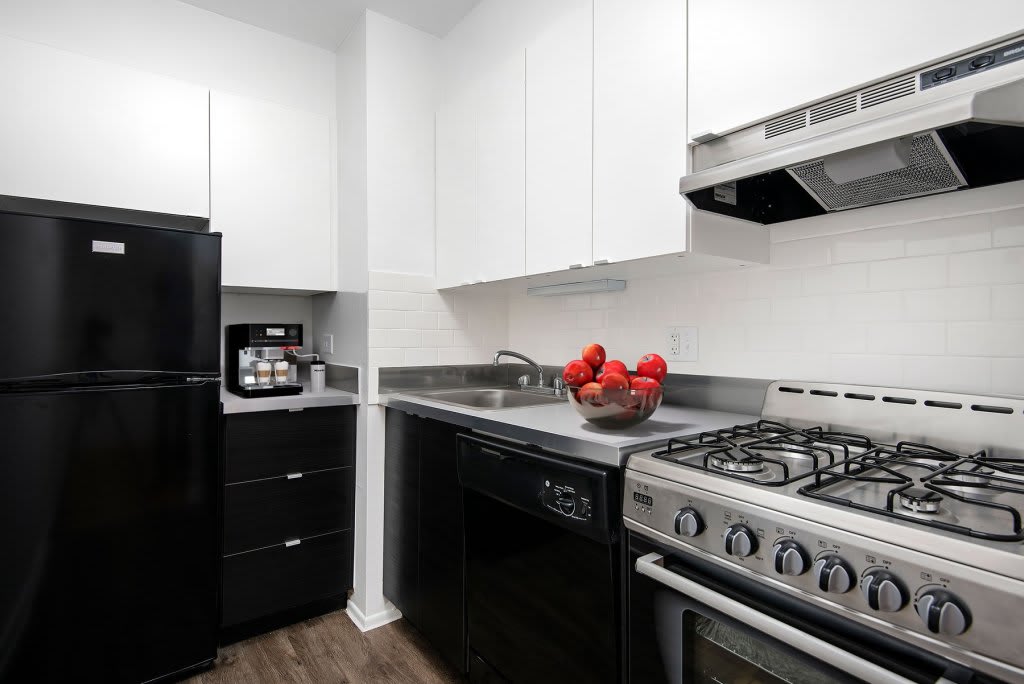 537 West Melrose – photo 2