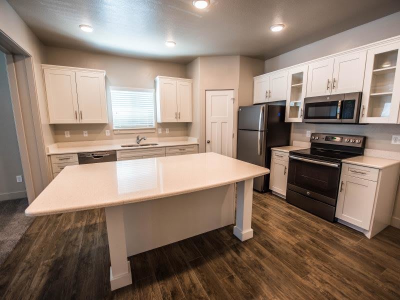 Greyhawk Townhomes – photo 5