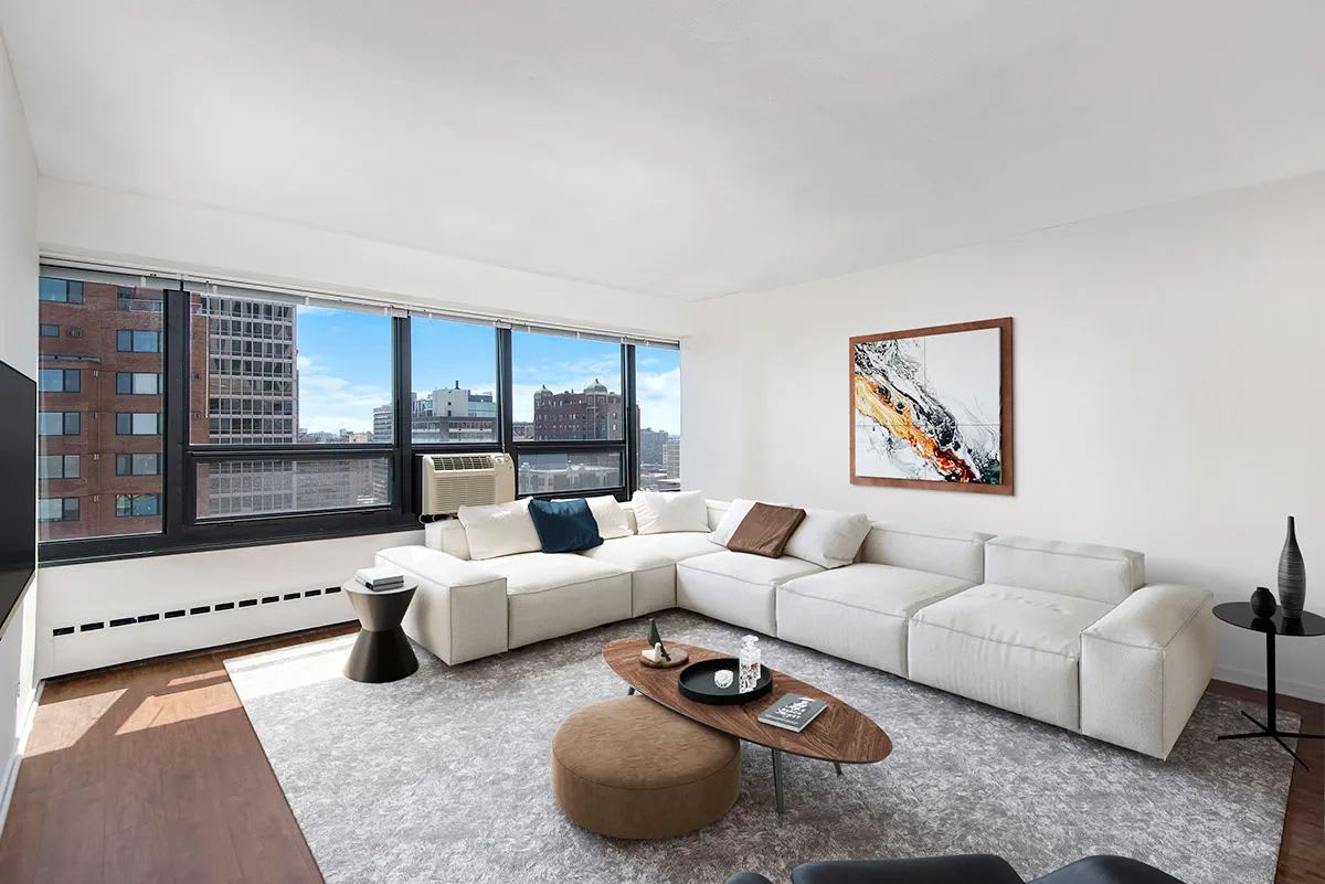 3130 North Lake Shore Drive – photo 3
