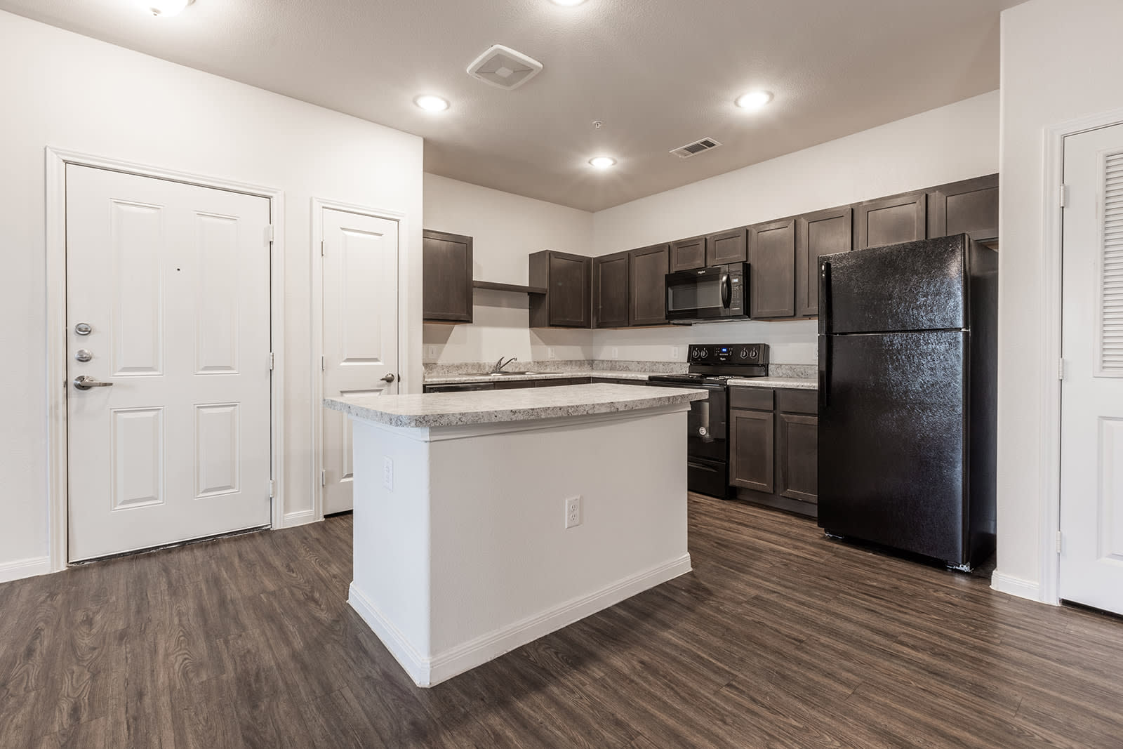 Kallison Ranch Apartments – photo 1