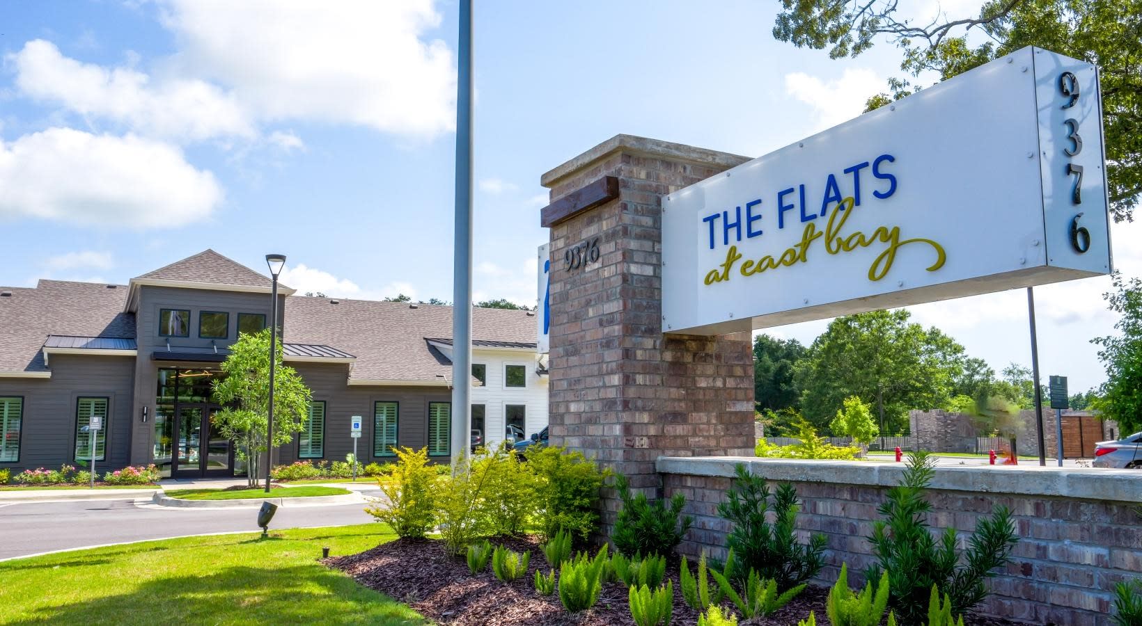 The Flats at East Bay – photo 1