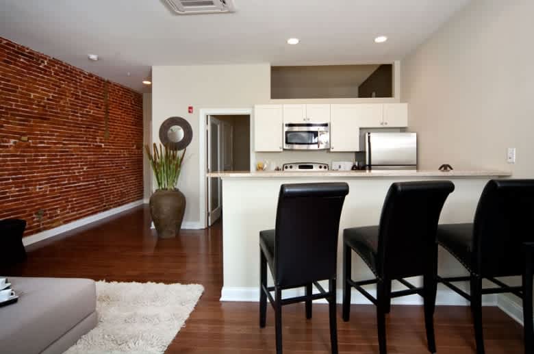 1201 North Charles – photo 3