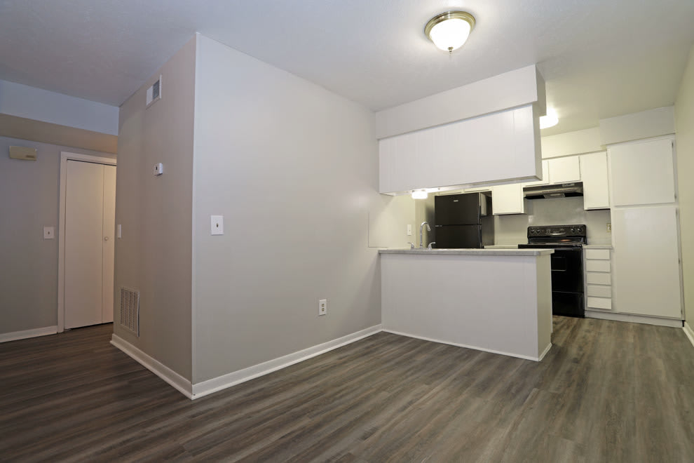 Northeast Hills Apartments – photo 5