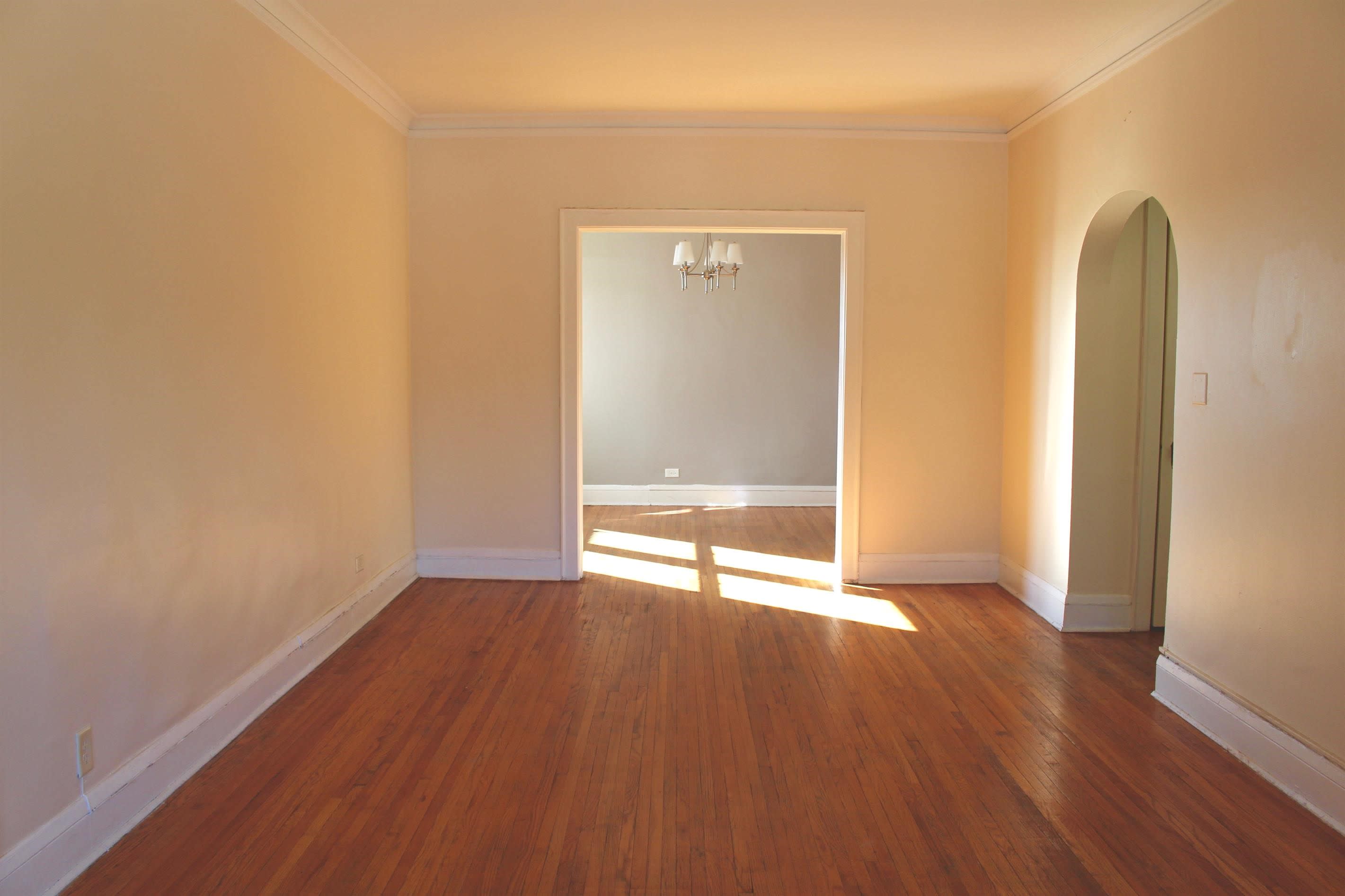 Hillside Apartments – photo 1