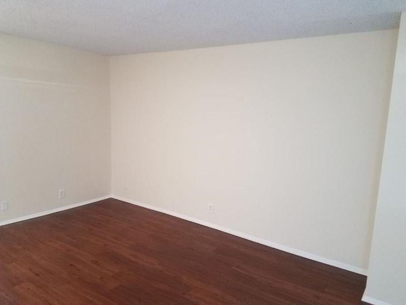 4342 West 130th St – photo 3