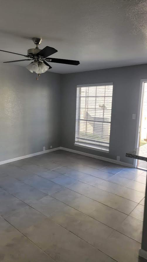 Colonial Woods Apartments – photo 4