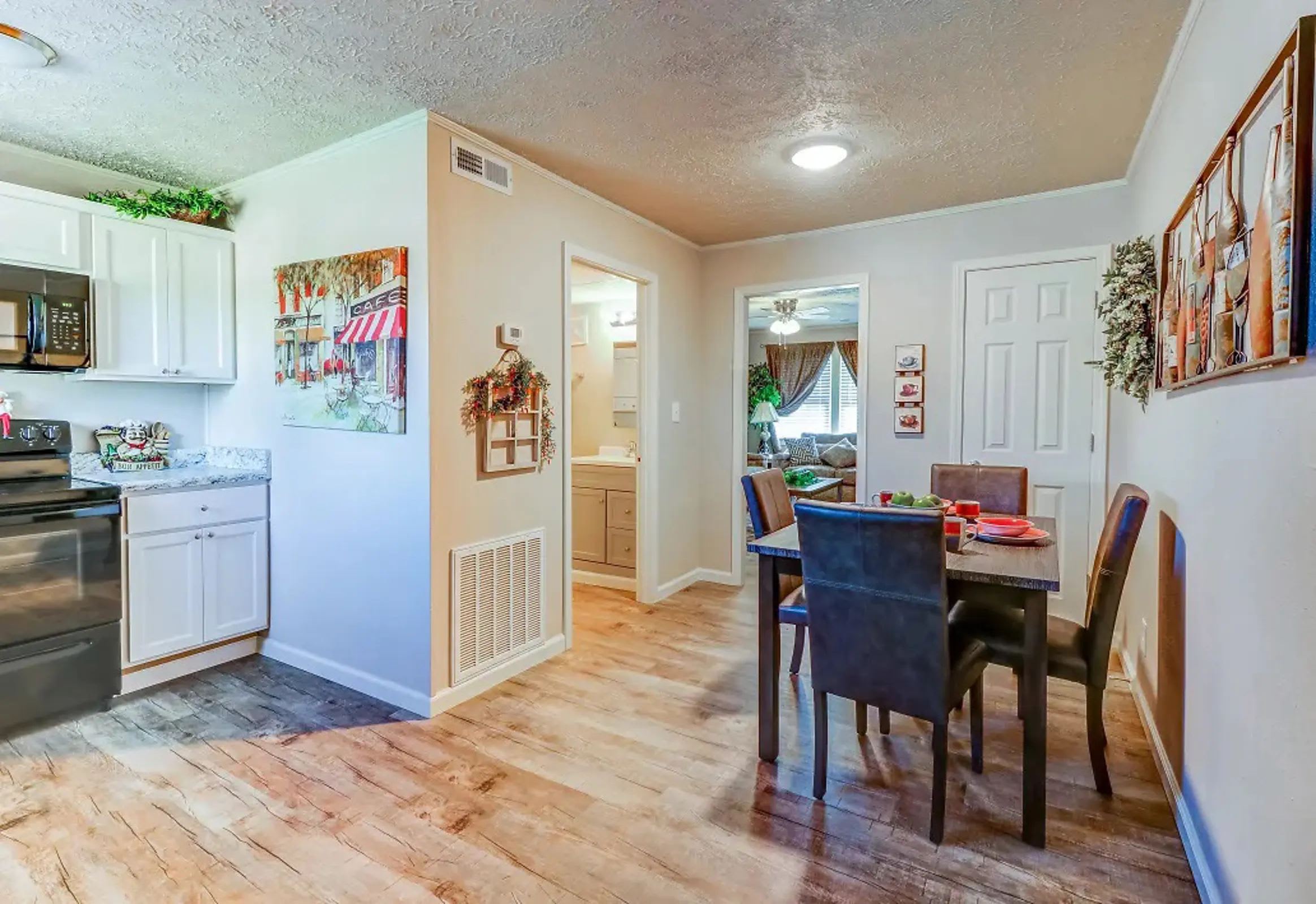 Aspen Meadows Apartments – photo 5