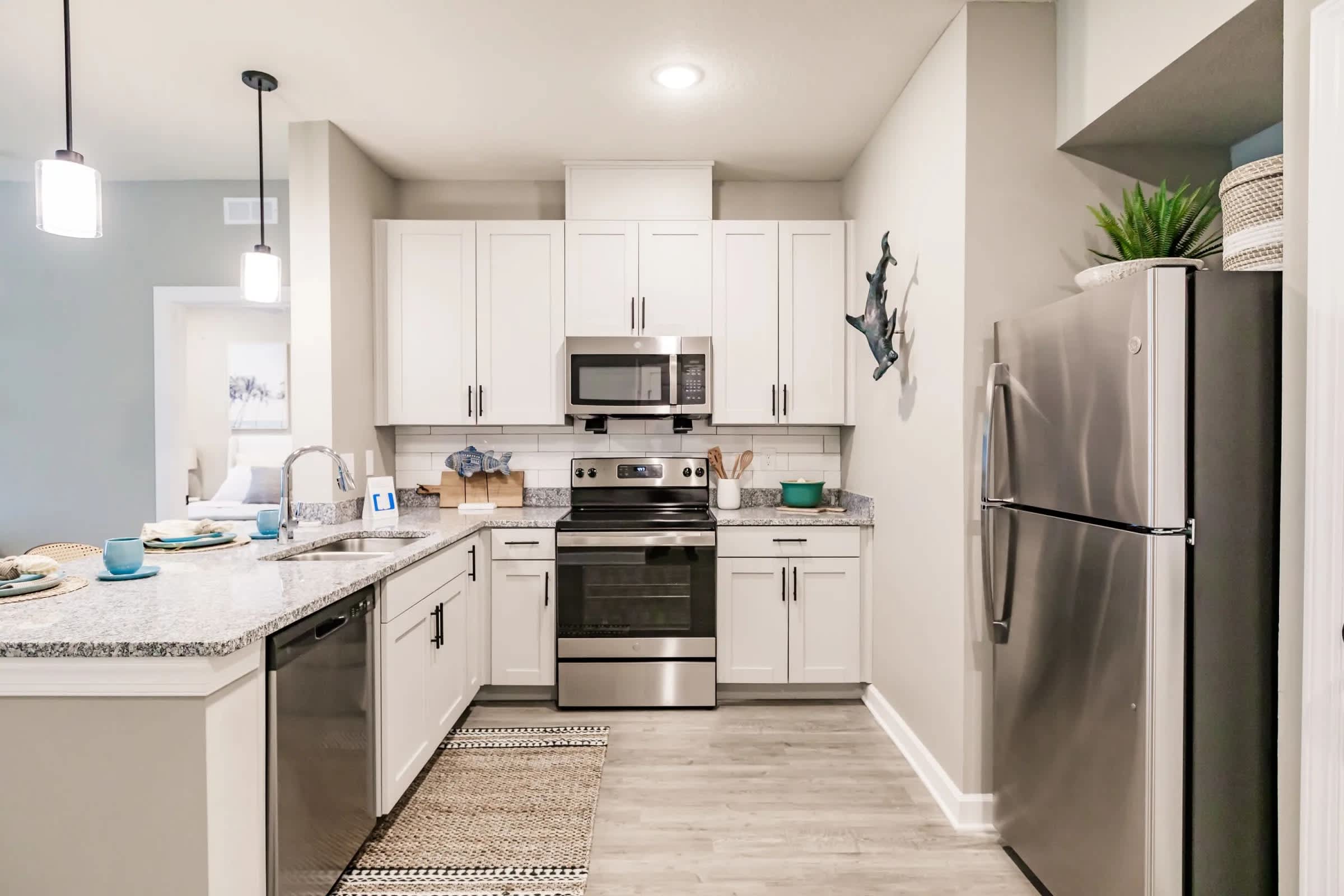 Vantage Apartments – photo 1