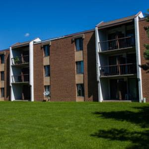 Park Plaza Apartments – photo 1