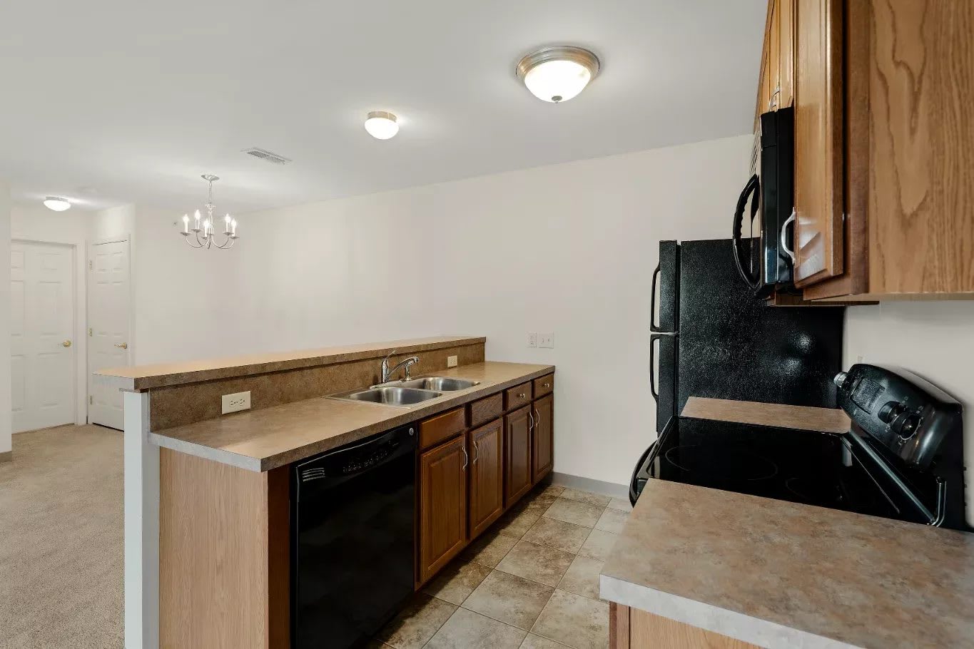 Hempfield Commons – photo 4