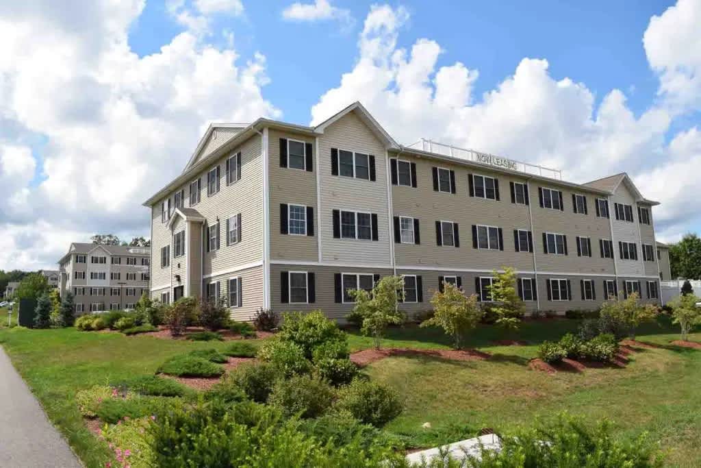 Redstone Apartments – photo 5