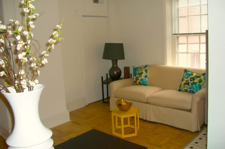 901 Clinton Street – photo 3