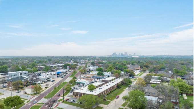 Whisperwind Apartments – photo 2