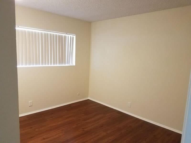 4342 West 130th St – photo 4