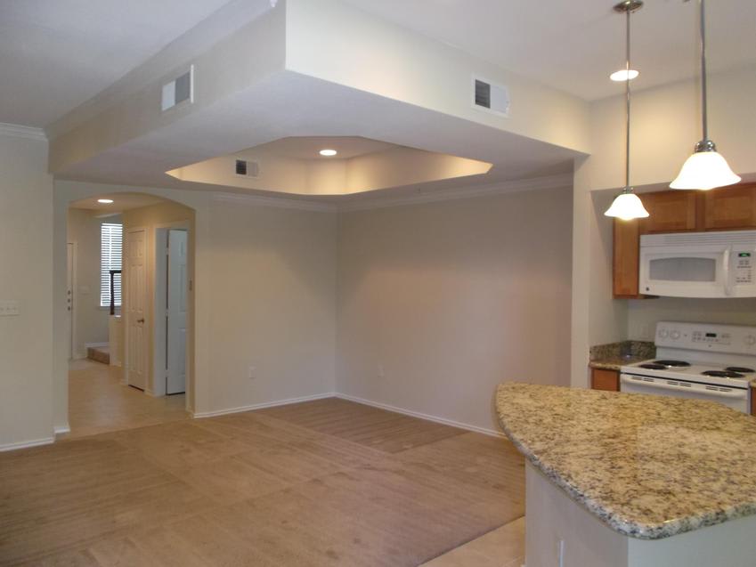 Spicewood Crossing – photo 4