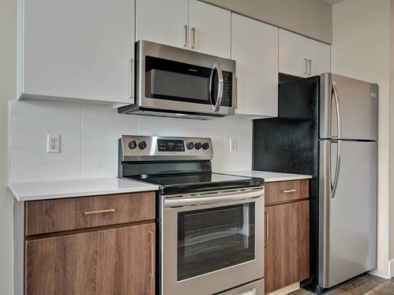 5819 Glisan Apartments – photo 3