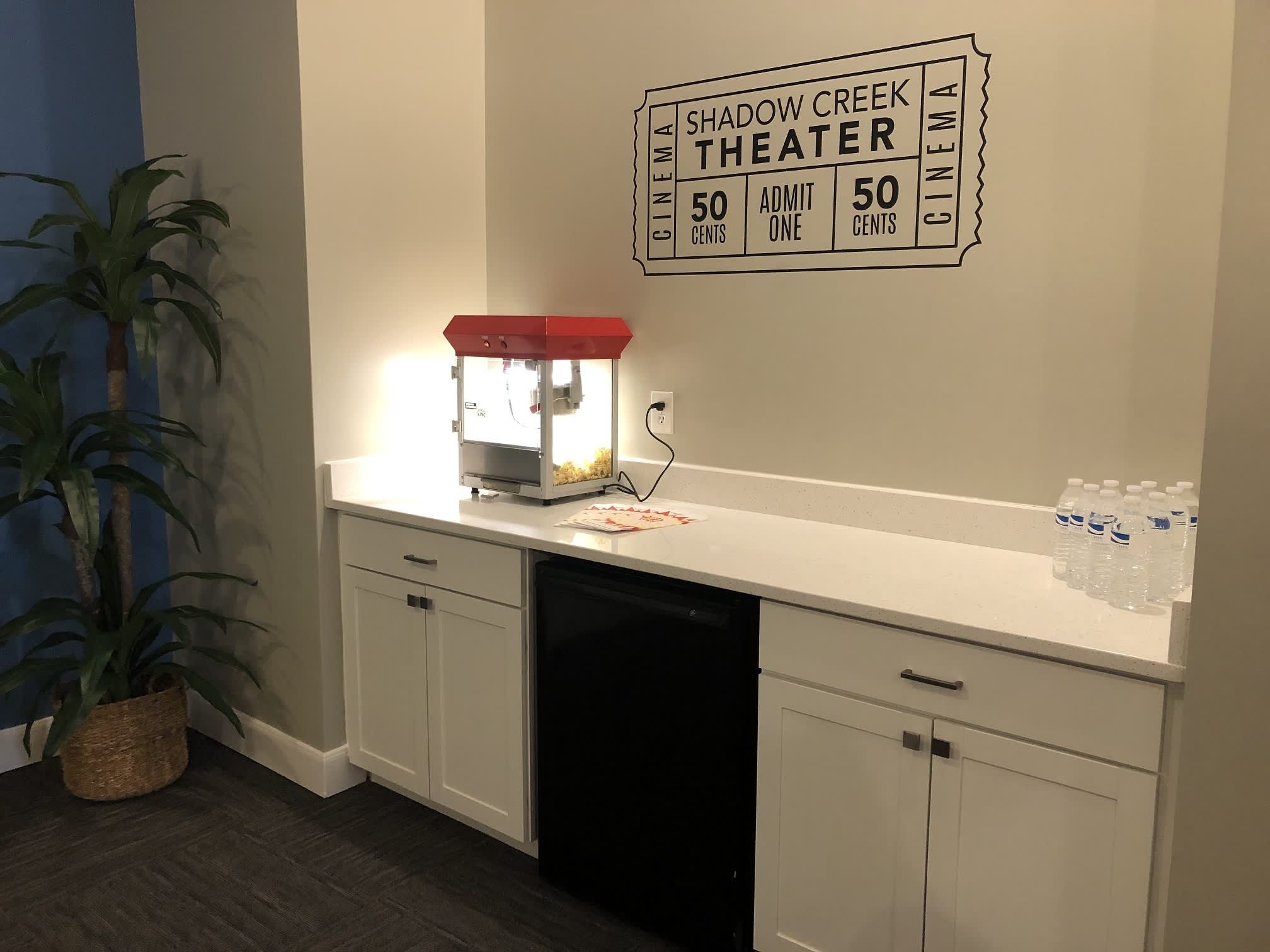 Shadow Creek Apartments – photo 2