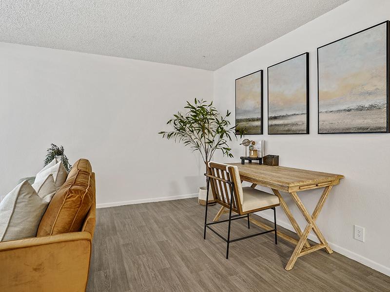 Mid Central Apartments – photo 5