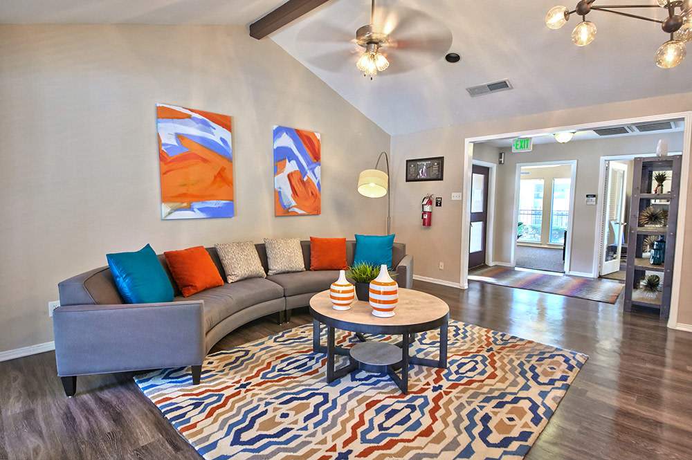 Preston Creek Apartments – photo 2