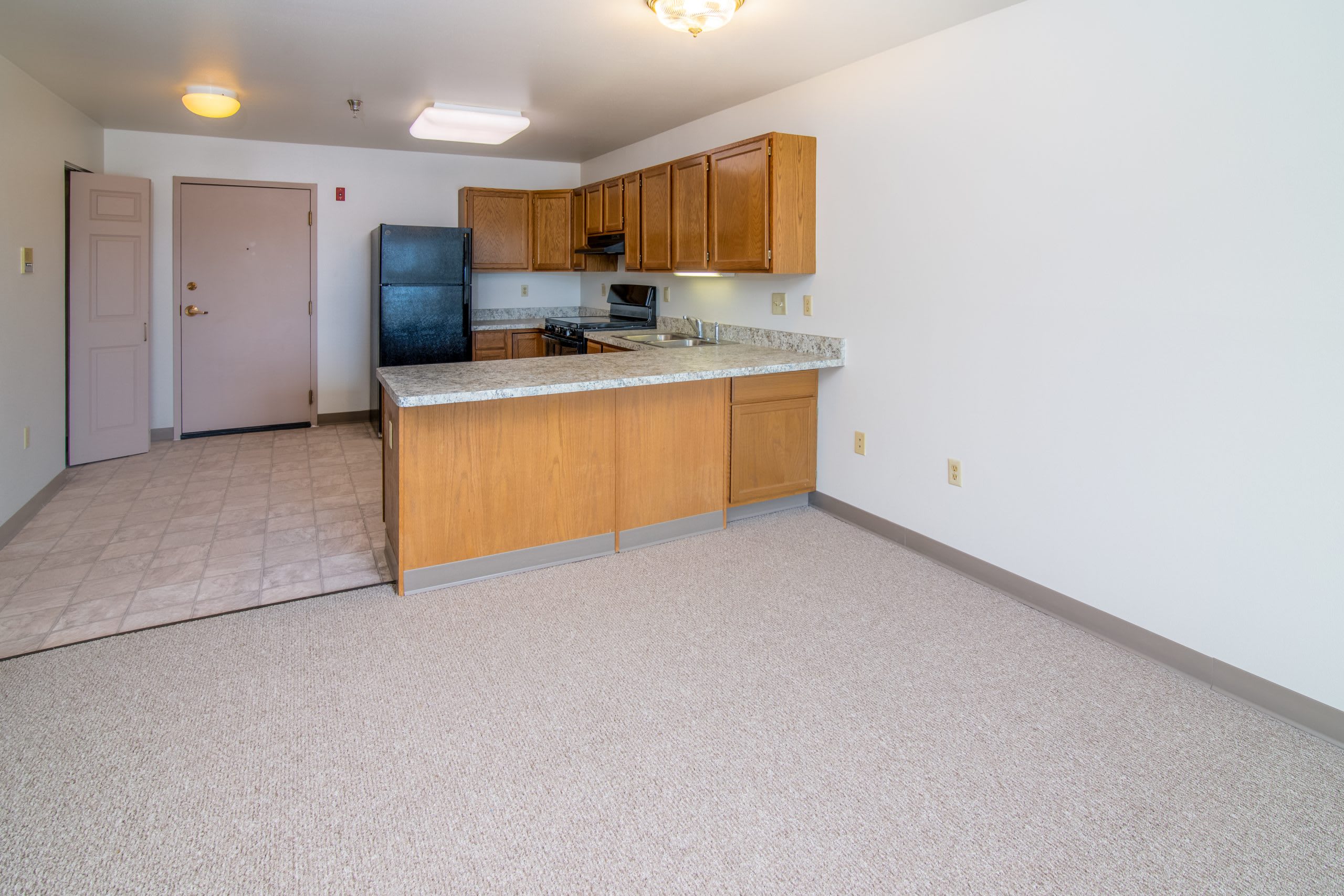 Glenwood Apartments – photo 2