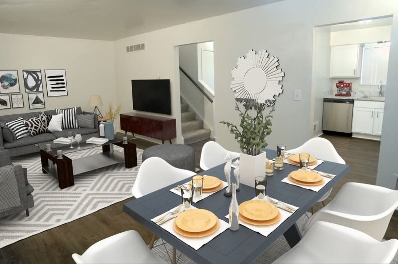 Uptown 11 Townhouses – photo 4