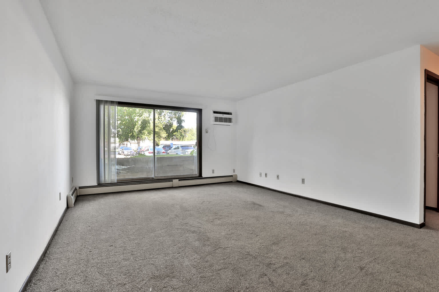 Dockside Apartments on Lake Minnetonka – photo 5