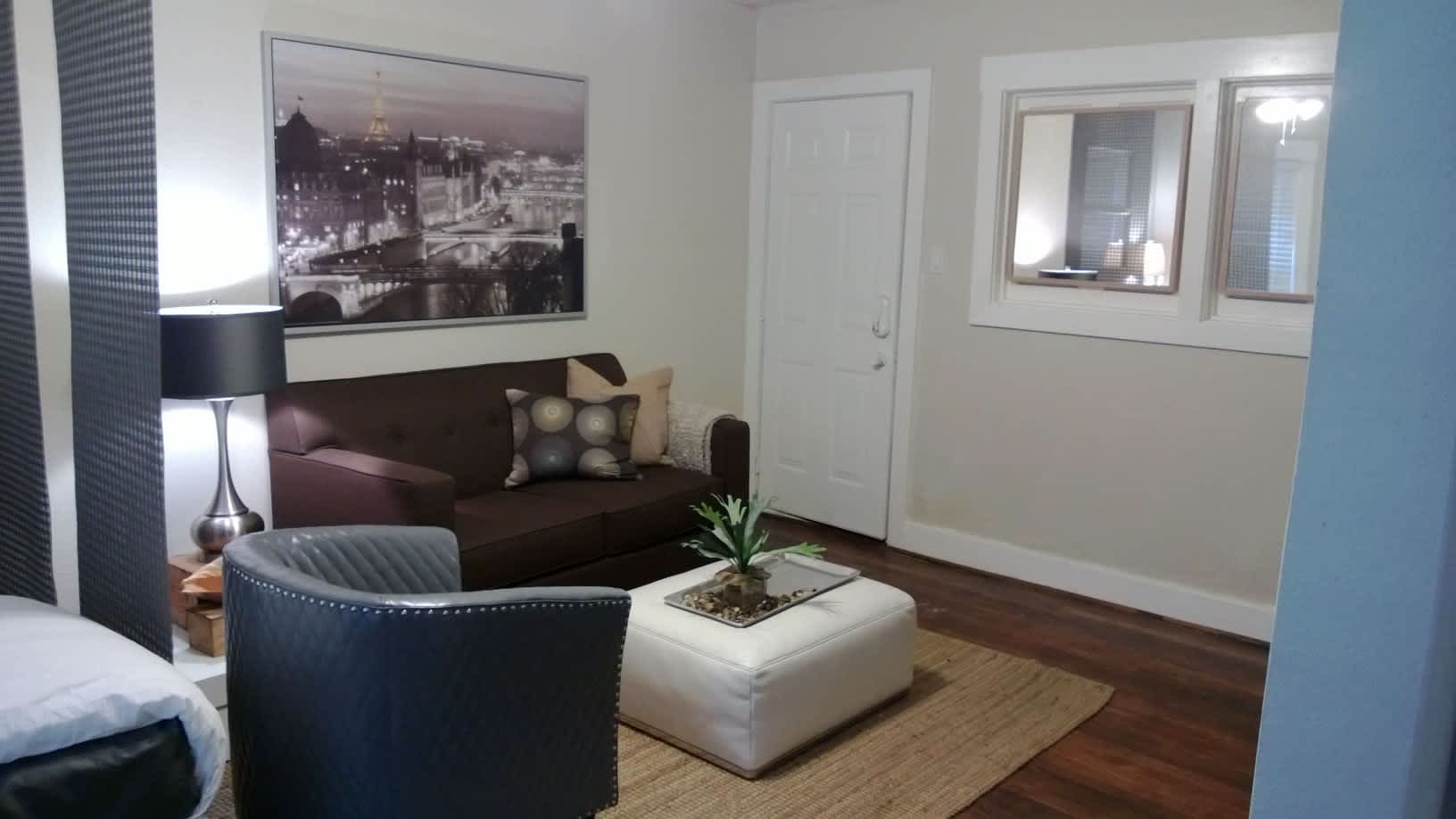 1624 Holman St – photo 4