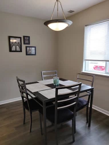 Oakdale Square Apartments – photo 5