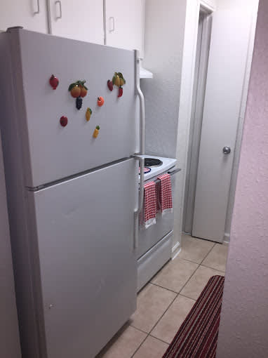 Inglewood Village Apartments – photo 3