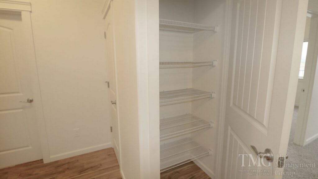Crossings at Battle Ground Townhomes – photo 5
