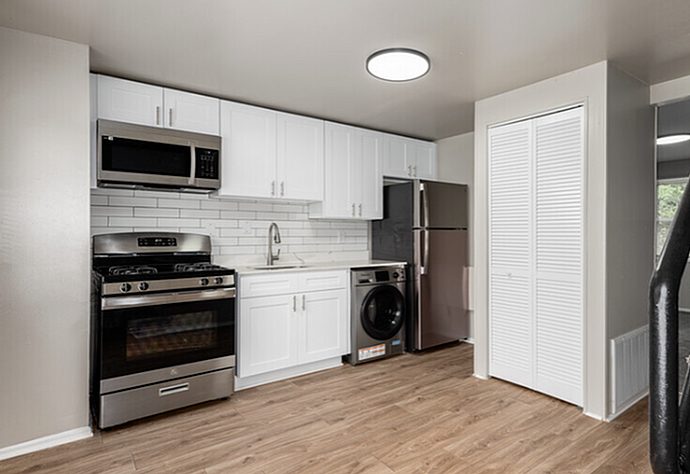 Water's Edge Townhomes – MD-4283