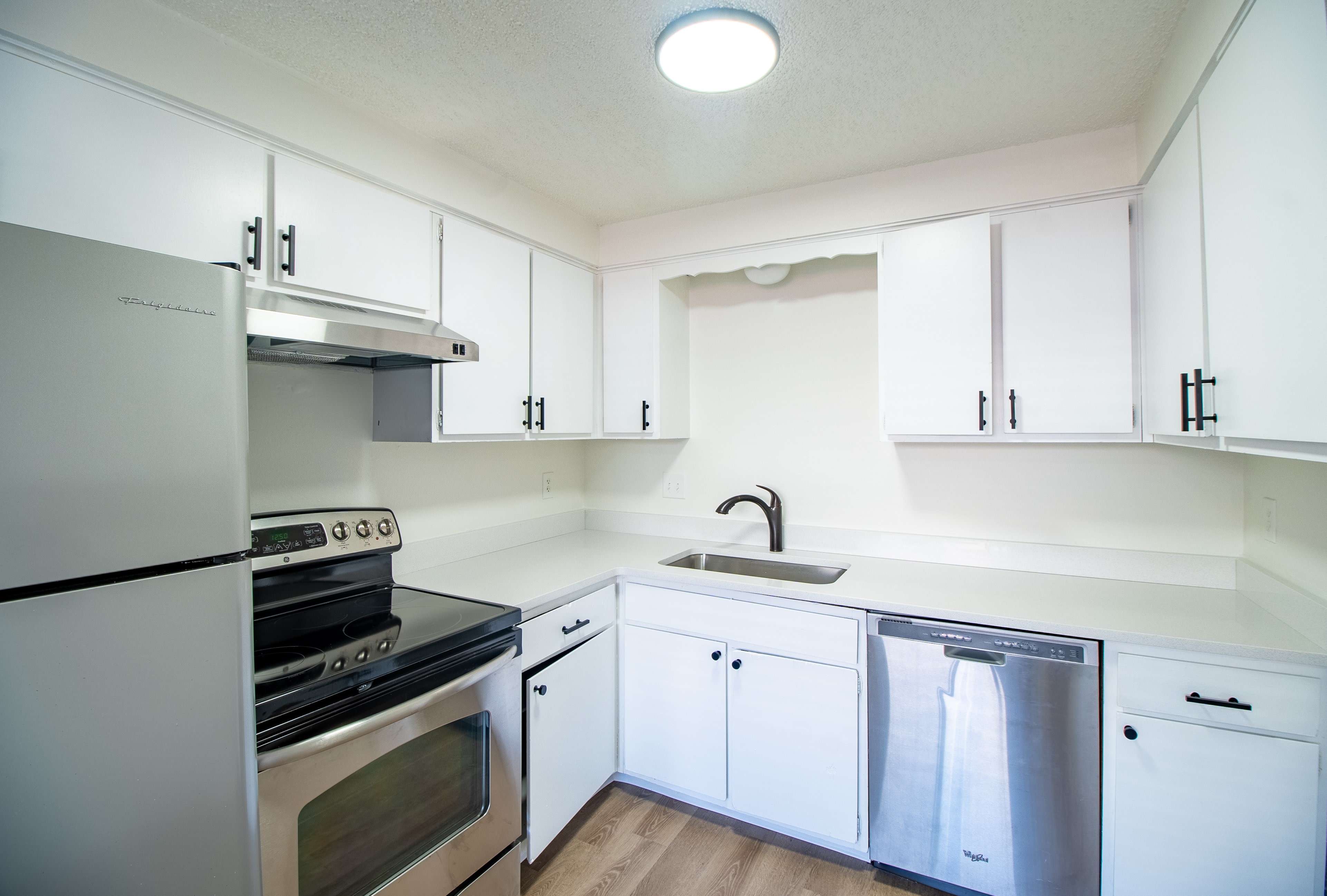 18 Ash Court – 19