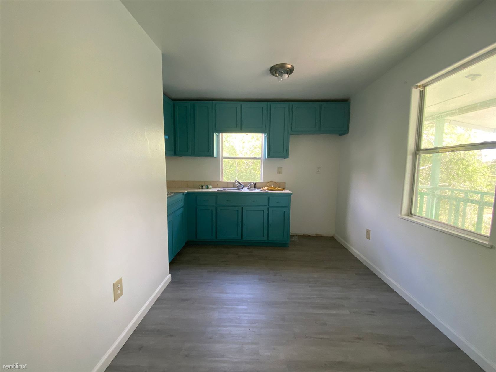 521 E Sprague St – 3