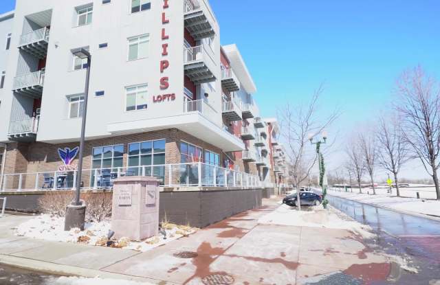 Phillips Avenue Lofts property video