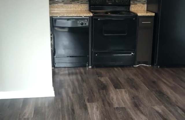 The Lynx Apartments and Townhomes property video