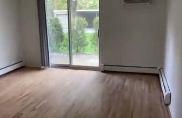 The Ivanhoe Apartments property video