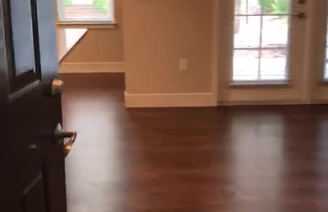 Evander Square property video