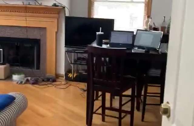 2741 North Southport Ave. Apt. property video