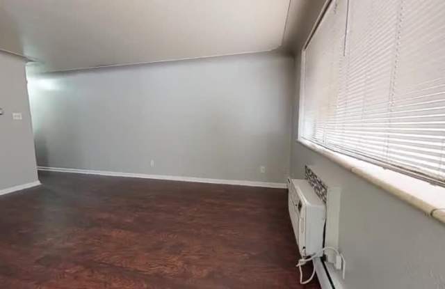 Admiral Apartments property video