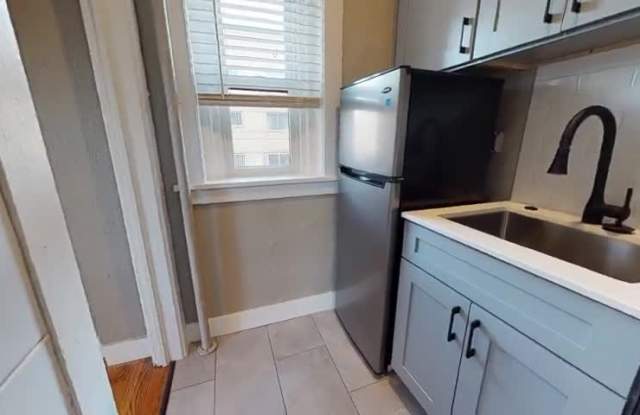 The Tiffany Apartments property video