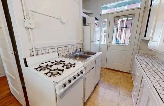 Kenilworth Court property video