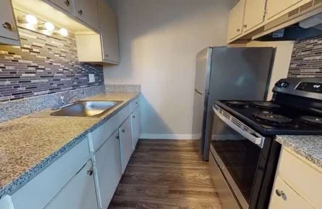 Willowbrook Crossing property video