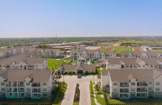 Fidelis Cypress Creek property video
