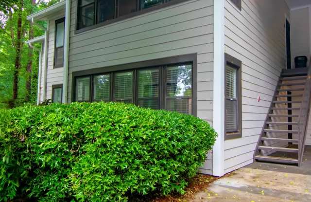 Rosemont at East Cobb Apartments property video